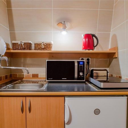Apartmany Pavilon D - Budget, Classic, Family - Novy Smokovec - High Tatras Vysoké Tatry Exteriör bild